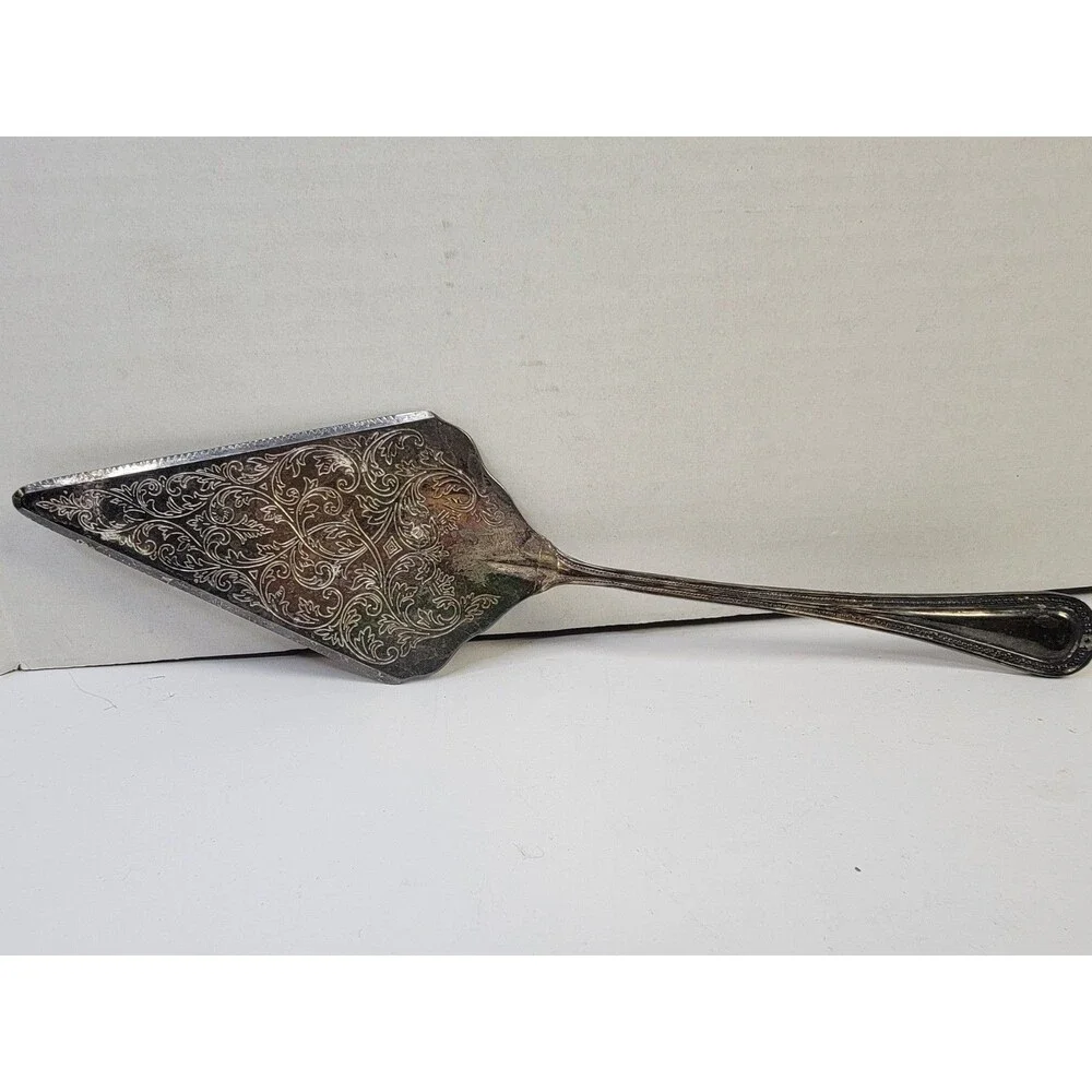 Vintage Italy Silverplated Cake Pie Server Ornate Floral Engraved 12